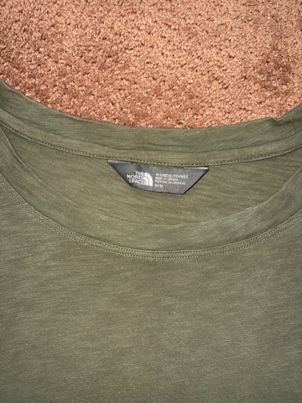 The North Face tee - Picture 2 of 6
